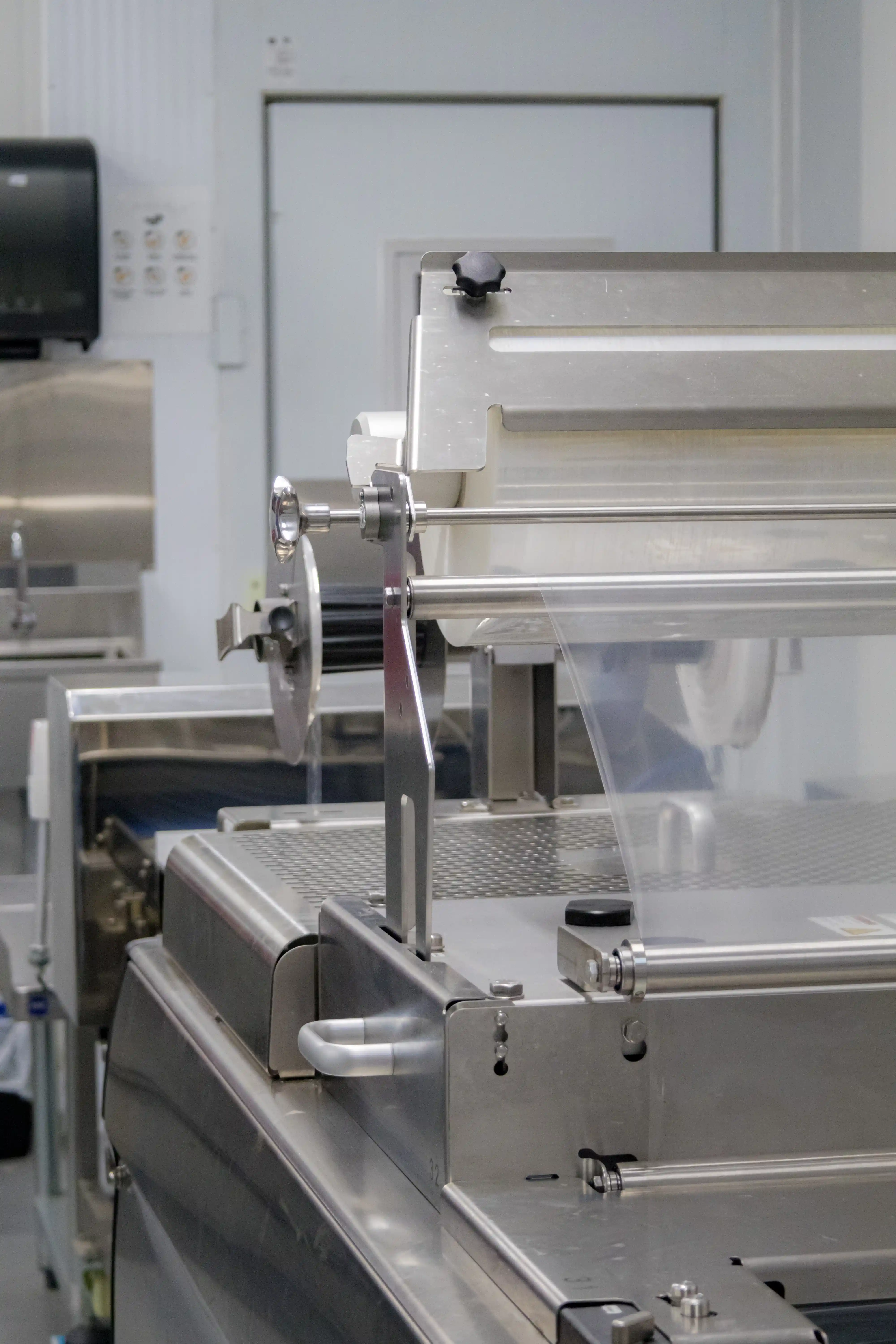 Équipement industriel pour coupes sur mesure et transformation alimentaire